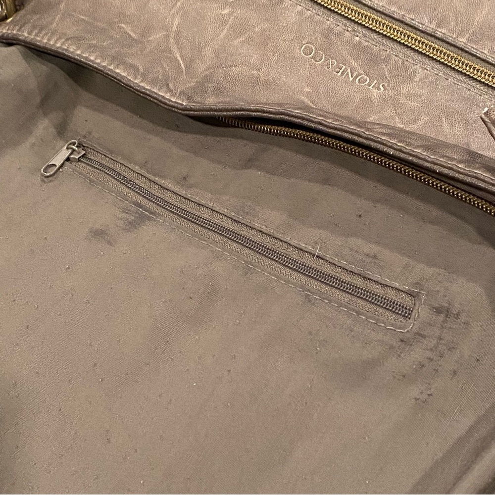 Stone Mountain & Co. Cross Body Purse Gray Adjustable Strap Bag Zip Pockets - Picture 9 of 15